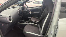 Toyota Aygo X 1.0 VVT-i Edge 5dr Petrol Hatchback